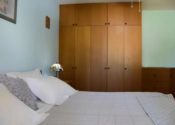 Pear Tree Апартаменты